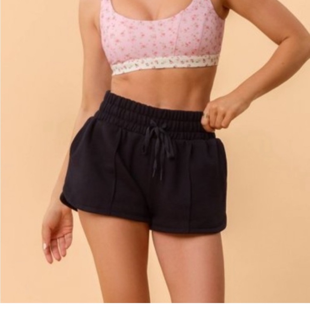 Blogilates Women's Marshmallow Dolphin Shorts black